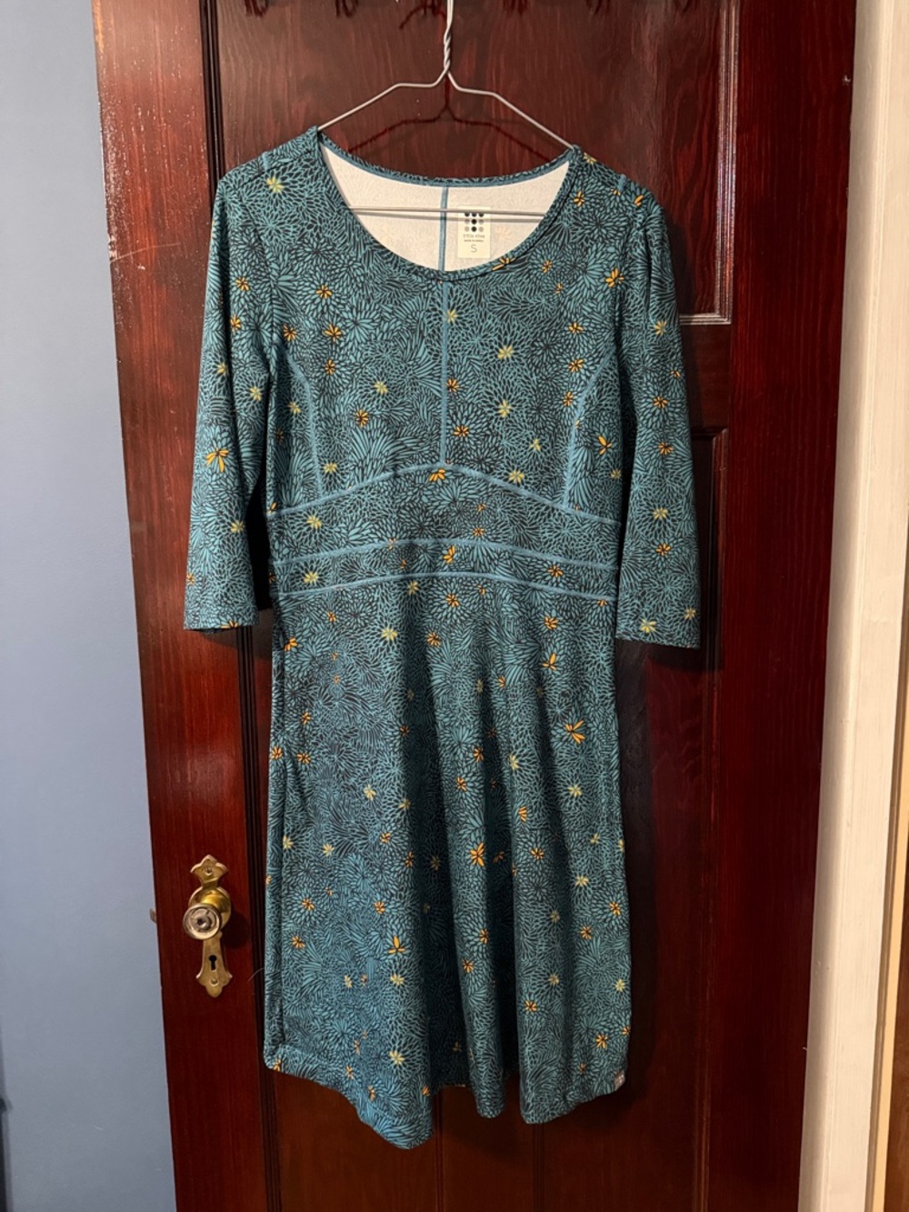 Title Nine 3/4 Sleeve Floral Dress